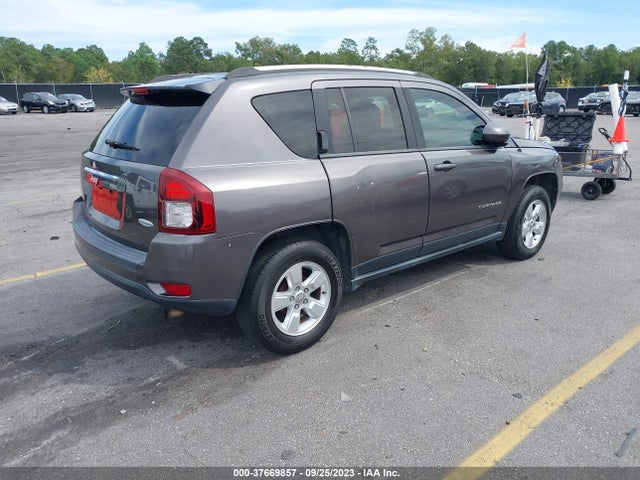 1C4NJCEA1FD402116 Jeep Compass Latitude
