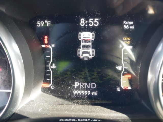 1C4HJXDG7JW128427 Jeep Wrangler Unlimited Sport S