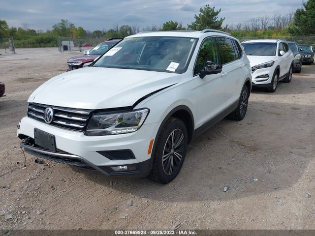 3VV2B7AX8JM036185 Volkswagen Tiguan Sel/se
