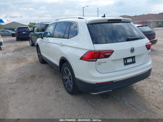 3VV2B7AX8JM036185 Volkswagen Tiguan Sel/se