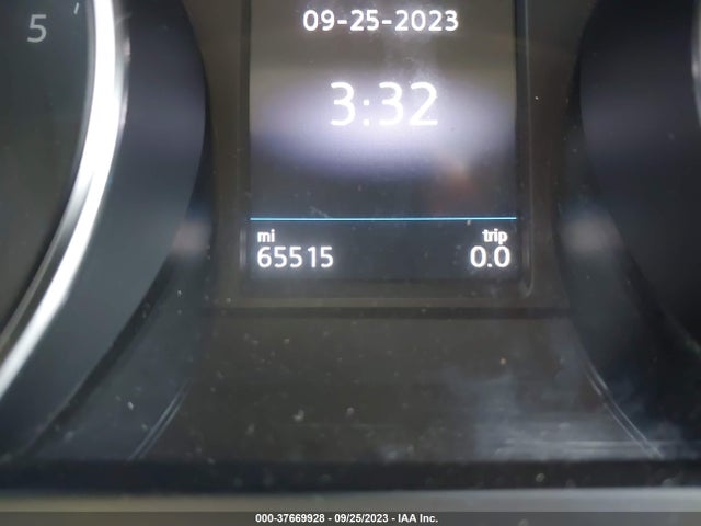 3VV2B7AX8JM036185 Volkswagen Tiguan Sel/se
