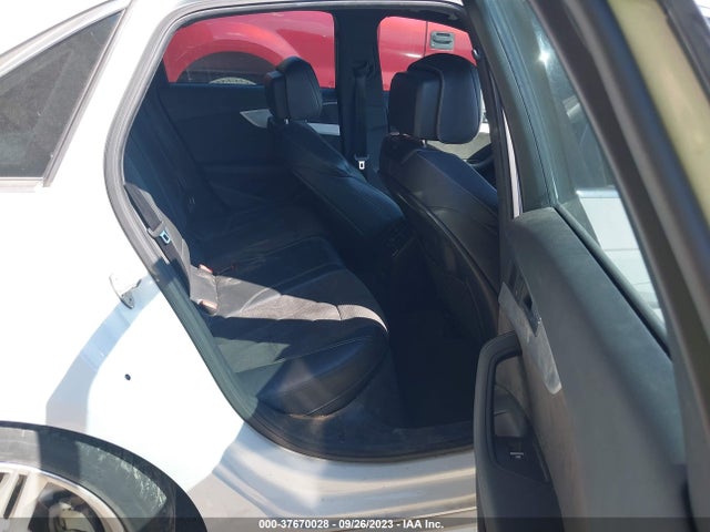 WAUPNAF46HA142114 Audi A4 Premium Plus
