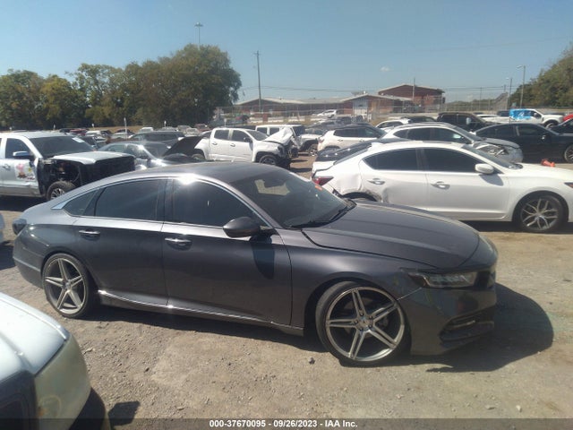 2018 HONDA ACCORD SEDAN EX-L 2.0T VIN: 1HGCV2F53JA024156