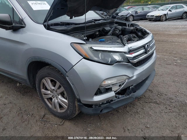 Honda PILOT LX 2016 5FNYF6H15GB086774 Image 6