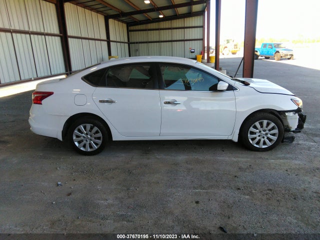 2017 NISSAN SENTRA SV VIN: 3N1AB7AP5HY320423