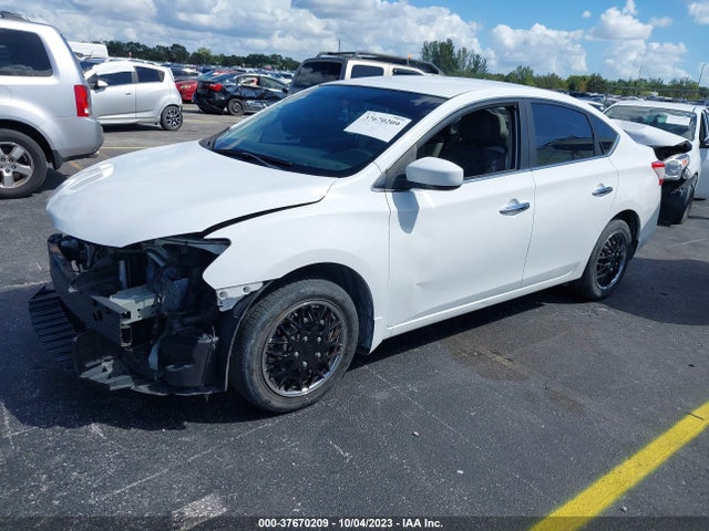 Nissan SENTRA S 2015 3N1AB7AP8FY322552 Image 2