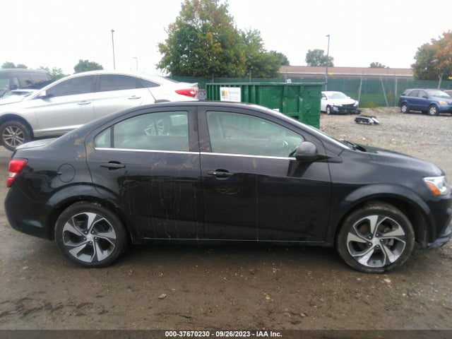 Chevrolet Sonic Premier 2020 1G1JF5SBXL4118433 Image 13