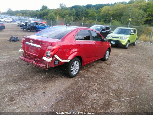 Chevrolet SONIC LT 2015 1G1JC5SH9F4117811 Image 4