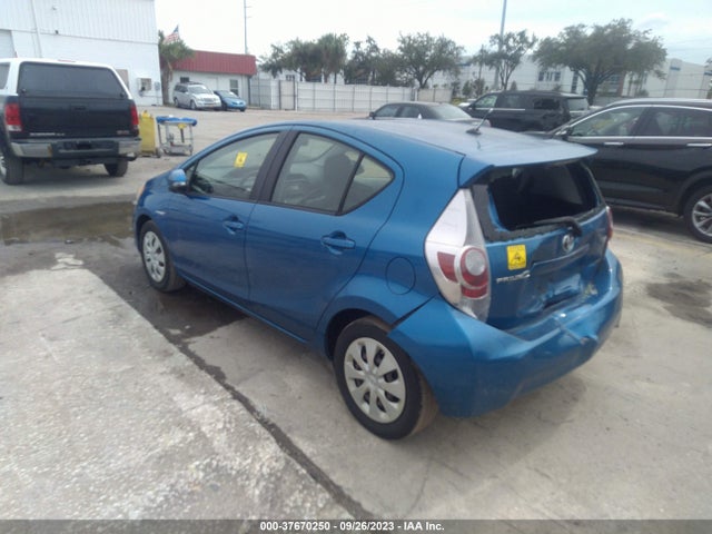 Toyota Prius C One/three/two/four 2014 JTDKDTB3XE1561619 Image 3