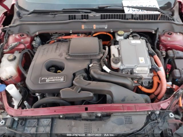3FA6P0SU9JR205071 Ford Fusion Energi Titanium
