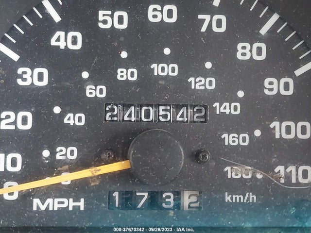 1998 TOYOTA 4RUNNER LIMITED VIN: JT3HN87R4W0150858