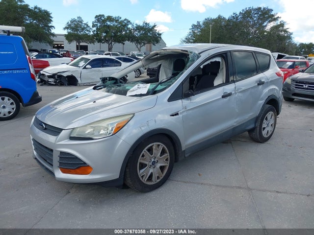 2013 FORD ESCAPE S VIN: 1FMCU0F70DUD64600