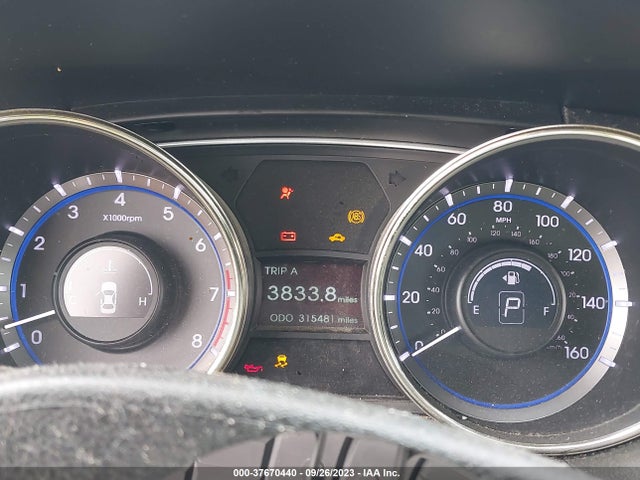2012 HYUNDAI SONATA 2.4L SE VIN: 5NPEC4ACXCH392649
