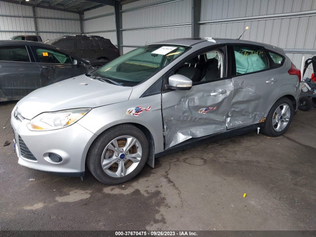 2014 FORD FOCUS SE VIN: 1FADP3K25EL295587