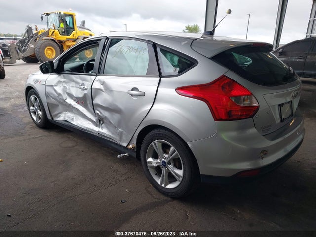 2014 FORD FOCUS SE VIN: 1FADP3K25EL295587