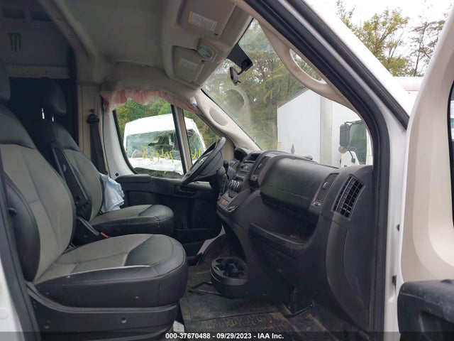 3C6TRVDG1HE547134 RAM Promaster Cargo Van