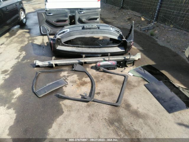 1GKS1FKC3GR134138 GMC Yukon Xl Sle