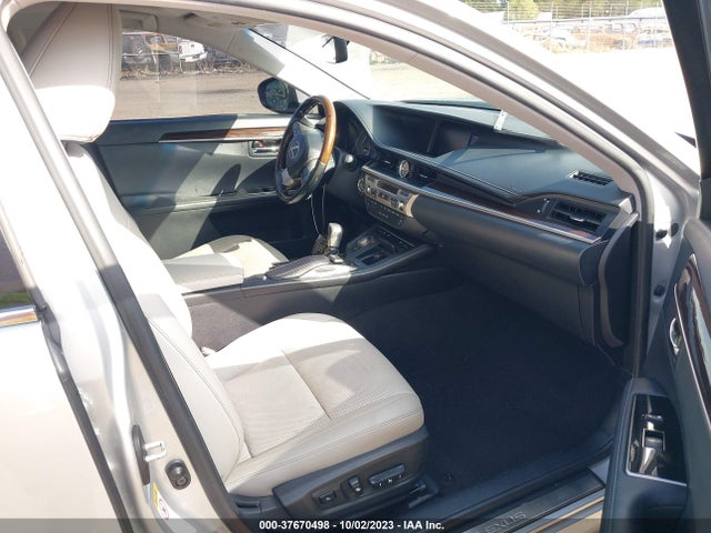 JTHBK1GG2G2228445 Lexus ES 350