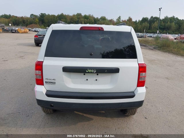 1C4NJRBB1FD354620 Jeep Patriot Altitude Edition