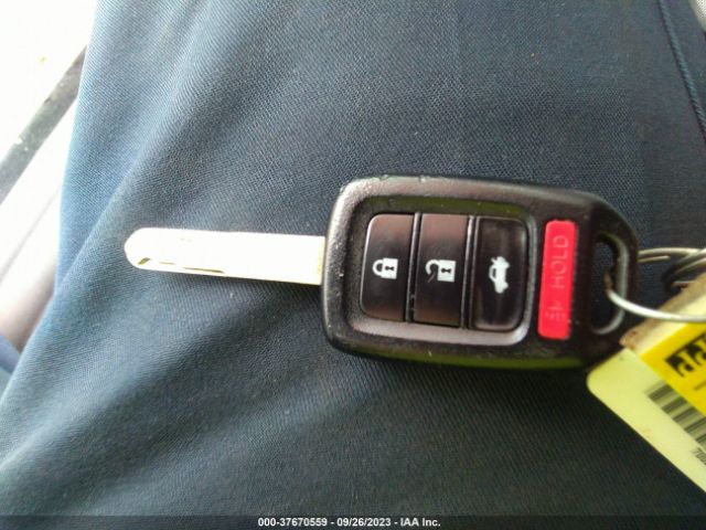 2HGFB2F73FH545927 Honda Civic Sedan Se
