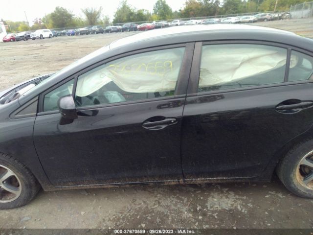 2HGFB2F73FH545927 Honda Civic Sedan Se