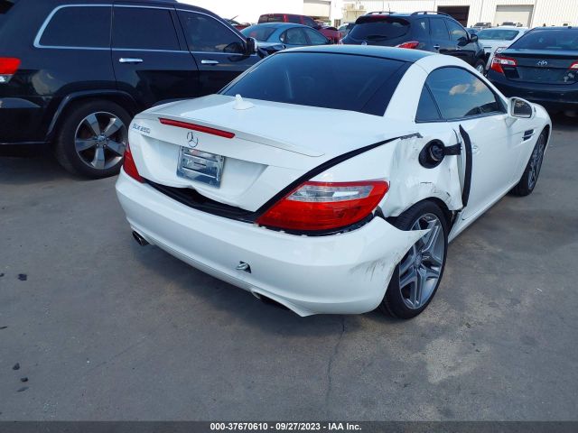 WDDPK4HA2FF104997 Mercedes-Benz SLK 250