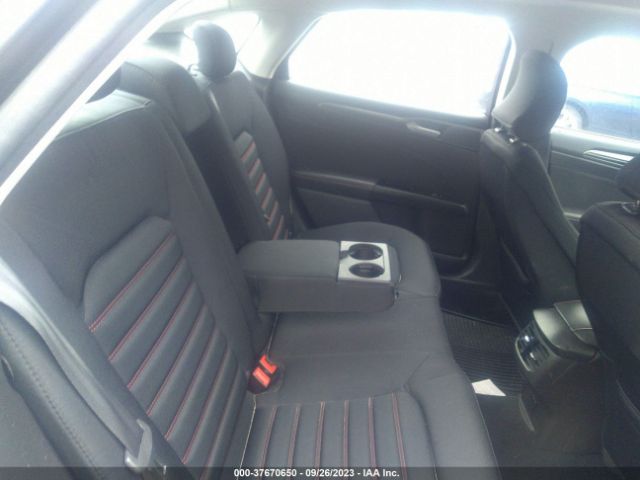 3FA6P0T91GR220991 Ford FUSION SE