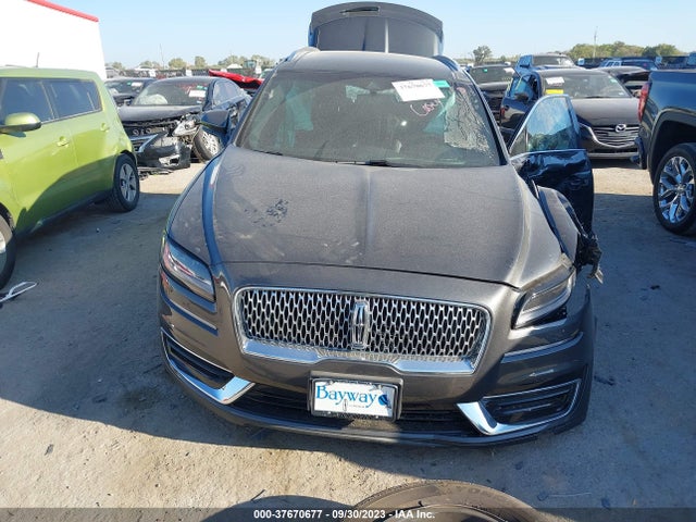 Lincoln Nautilus Standard 2019 2LMPJ6J98KBL53874 Image 11