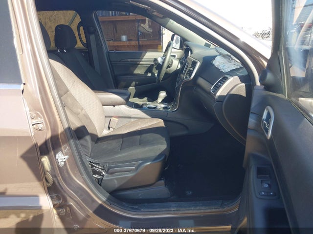 Jeep Grand Cherokee Laredo E 2020 1C4RJEAG6LC379781 Image 5
