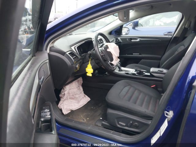 3FA6P0H71GR166082 Ford FUSION SE