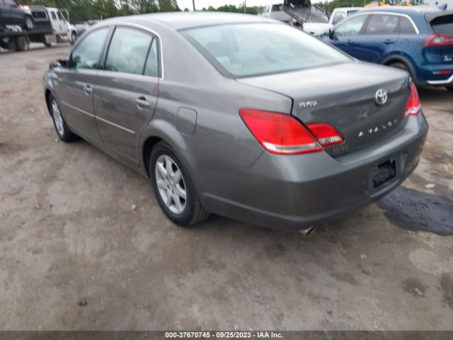 2007 TOYOTA AVALON 4T1BK36BX7U239910 Photo 2