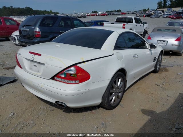 2006 MERCEDES-BENZ SL-CLASS WDBSK75F76F109150 Photo 3