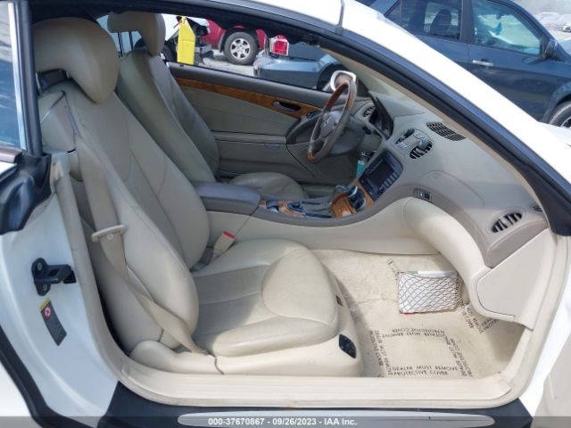 2006 MERCEDES-BENZ SL-CLASS WDBSK75F76F109150 Photo 4