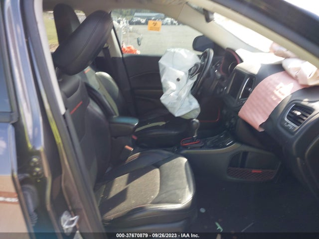 2020 JEEP COMPASS 3C4NJDDB1LT166797 Photo 4