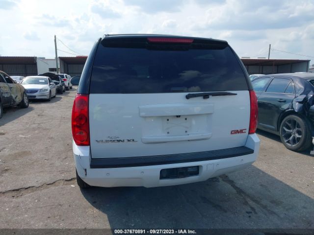 1GKS1KE00ER186723 GMC Yukon Xl Slt