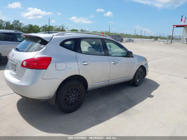 JN8AS5MT4FW671911 Nissan Rogue Select S