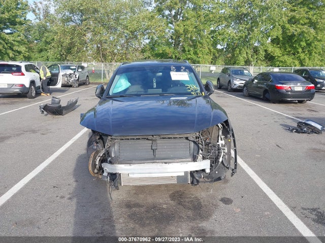WA1BNAFY6J2171834 Audi Q5 Premium Plus