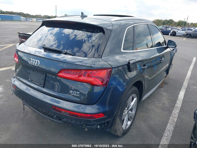 WA1BNAFY6J2171834 Audi Q5 Premium Plus