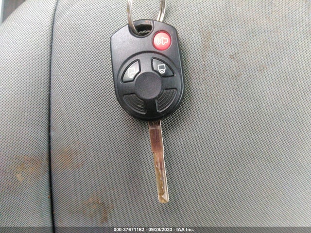 Ford ESCAPE SE 2016 1FMCU9GX5GUB14311 Image 11