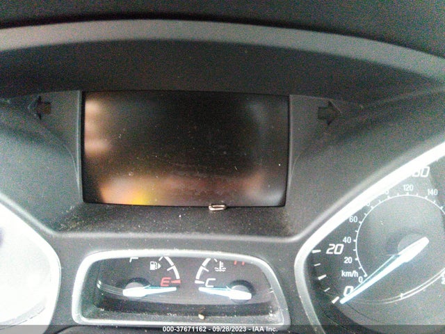 Ford ESCAPE SE 2016 1FMCU9GX5GUB14311 Image 16