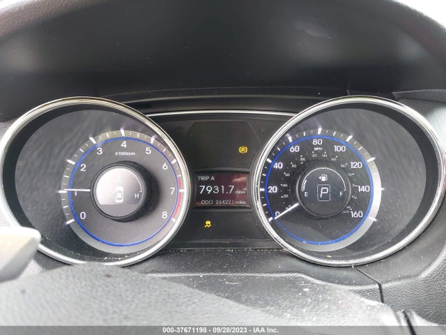 2011 HYUNDAI SONATA SE VIN: 5NPEC4AC2BH035142