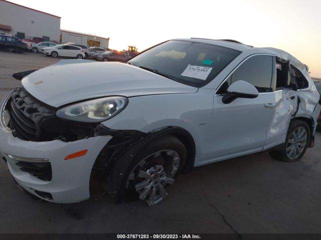 WP1AF2A2XFLA30739 Porsche Cayenne Diesel