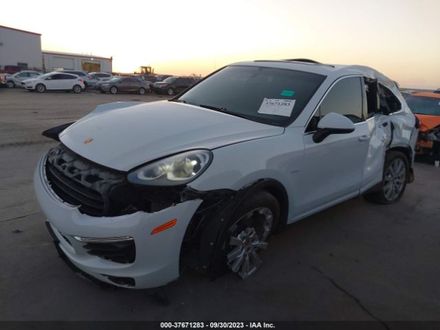 WP1AF2A2XFLA30739 Porsche Cayenne Diesel