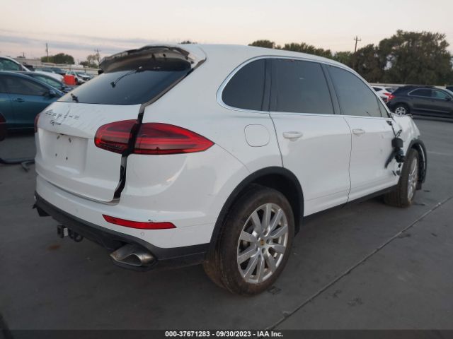 WP1AF2A2XFLA30739 Porsche Cayenne Diesel