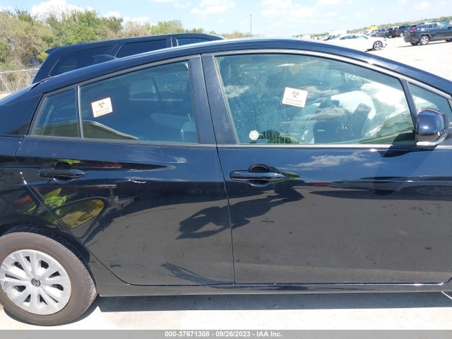 Toyota Prius L 2022 JTDKAMFU9N3179135 Image 13