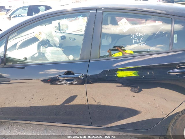 Toyota Prius L 2022 JTDKAMFU9N3179135 Image 14