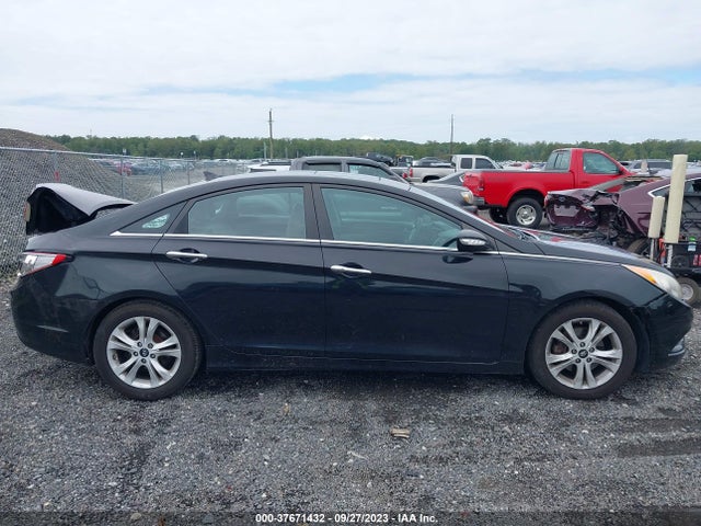 2011 HYUNDAI SONATA LIMITED VIN: 5NPEC4ACXBH181014