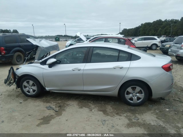 Chevrolet CRUZE LS 2017 1G1BC5SM8H7233908 Image 15