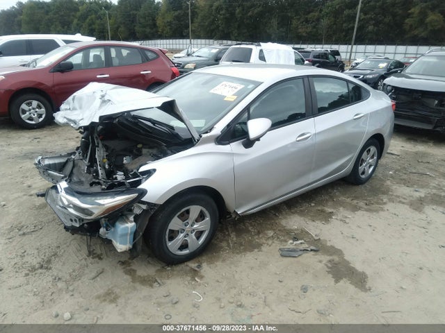 Chevrolet CRUZE LS 2017 1G1BC5SM8H7233908 Image 2