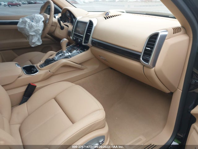 2014 PORSCHE CAYENNE WP1AA2A26ELA03972 Photo 4